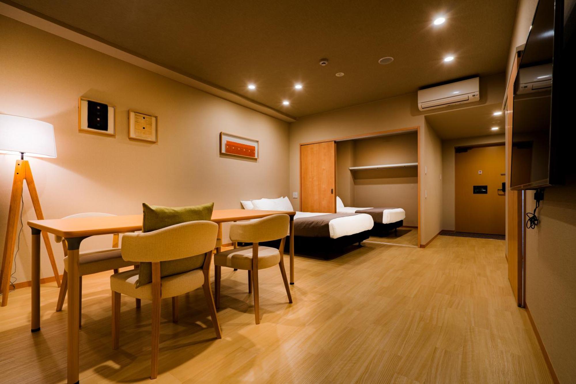 Randor Residential Hotel Kyoto Suites Eksteriør bilde A typical room at the hotel